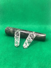 Load image into Gallery viewer, Clear Quartz Wire Wrapped Flat Pendent