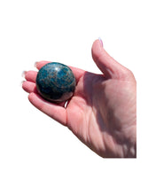 Load image into Gallery viewer, Apatite Palm Stone Polished Round
